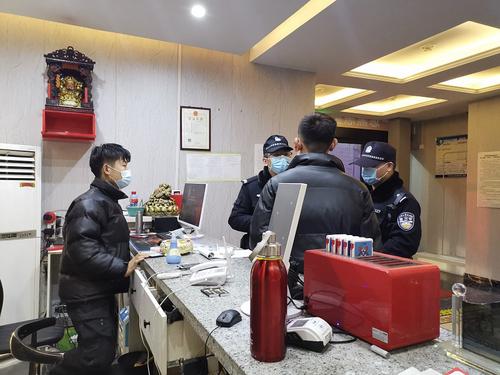 ktv,足浴,寄遞物流等人員密集場所進行清查,檢查旅館業是否按照"四實"